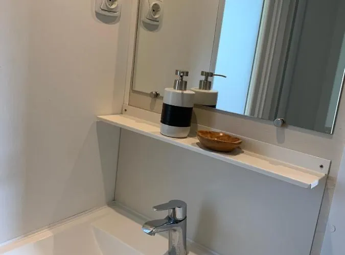 Max Ii Campsite Helming